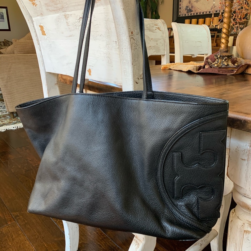 Tory Burch black T bag - Picture 4 of 5